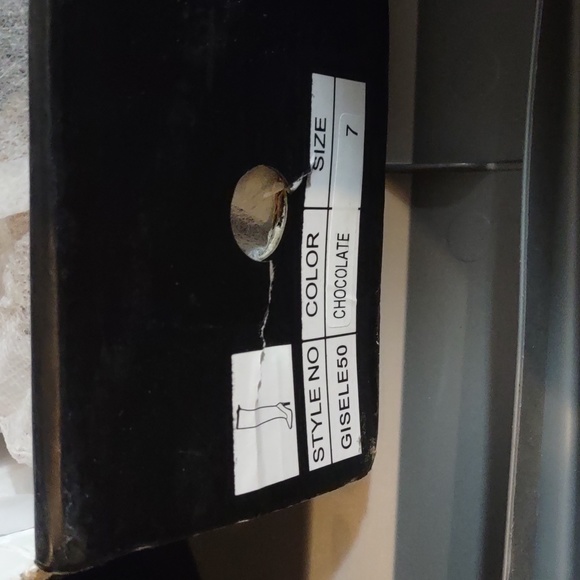 Fashion Nova | Gisele50 Chocolate Boot Size 7 New in Box - Picture 2 of 8